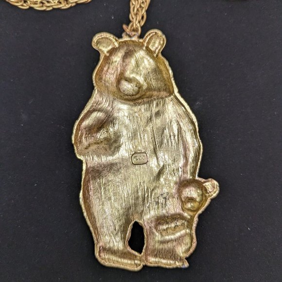 Vintage J.J. Jonette Goldtone Momma Bear with Cub Heavy Necklace - 15" Long - Picture 3 of 9